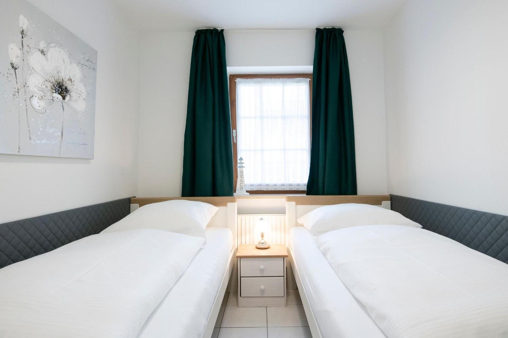 沙博伊茨Alte Bergstrasse 6 Schollenblick公寓 外观 照片